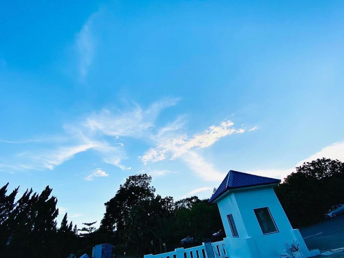Super White Taitung Exterior photo